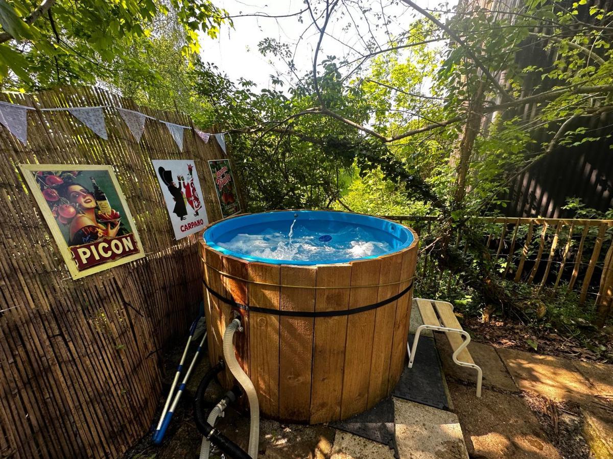 Remarkable Boultons Barn With Hot Tub Newton Abbot Exteriör bild